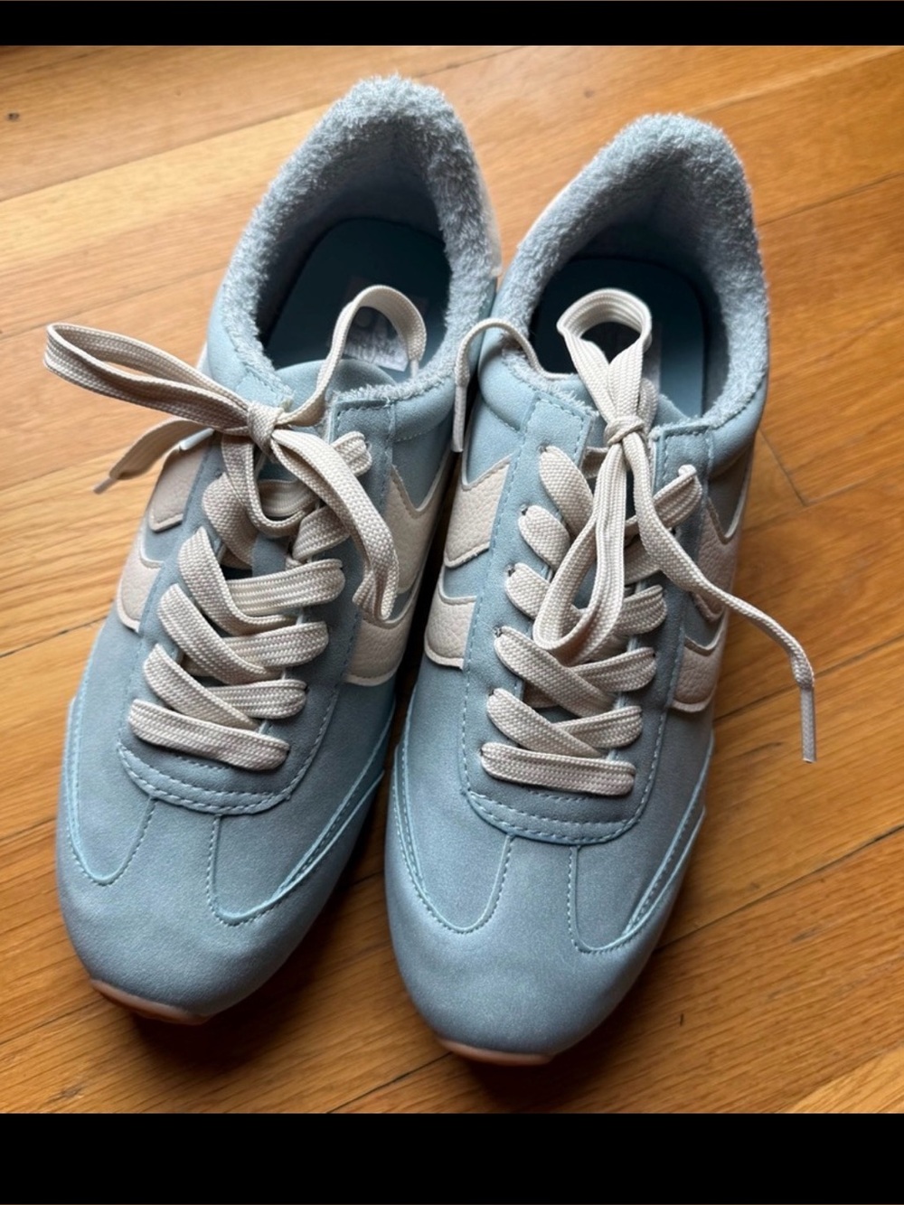 Dolce Vita Hype Lace Up Sneakers